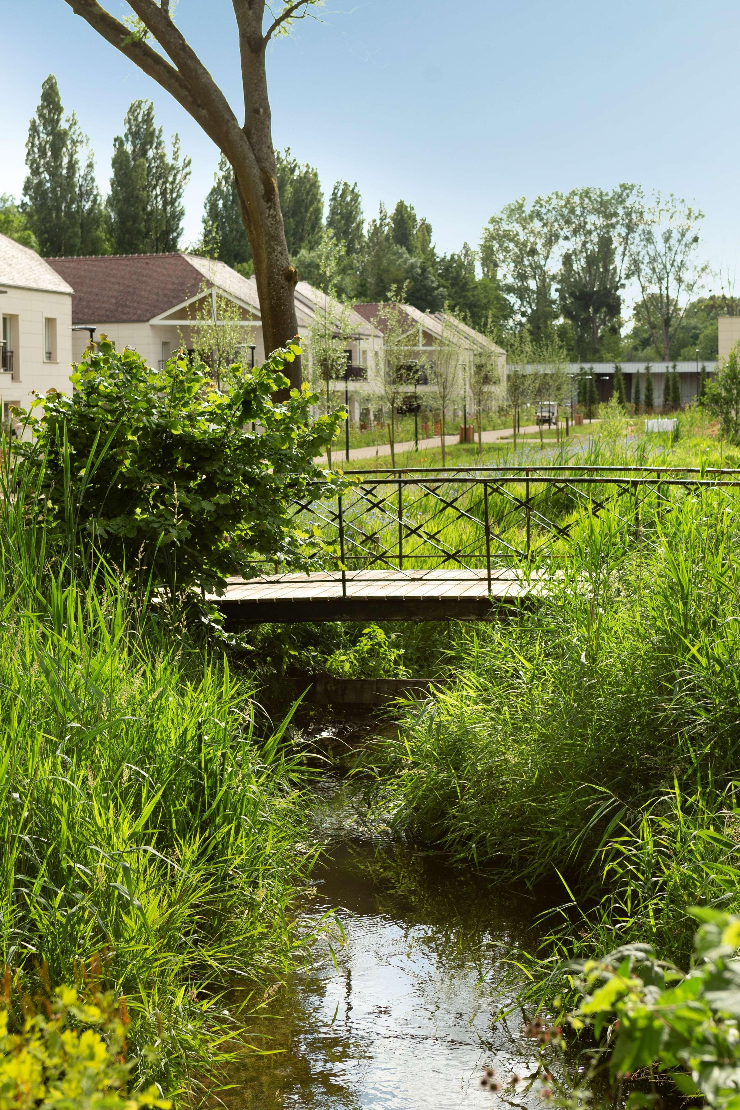 Hyatt Regency Chantilly Hotel Vineuil-Saint-Firmin Exterior photo