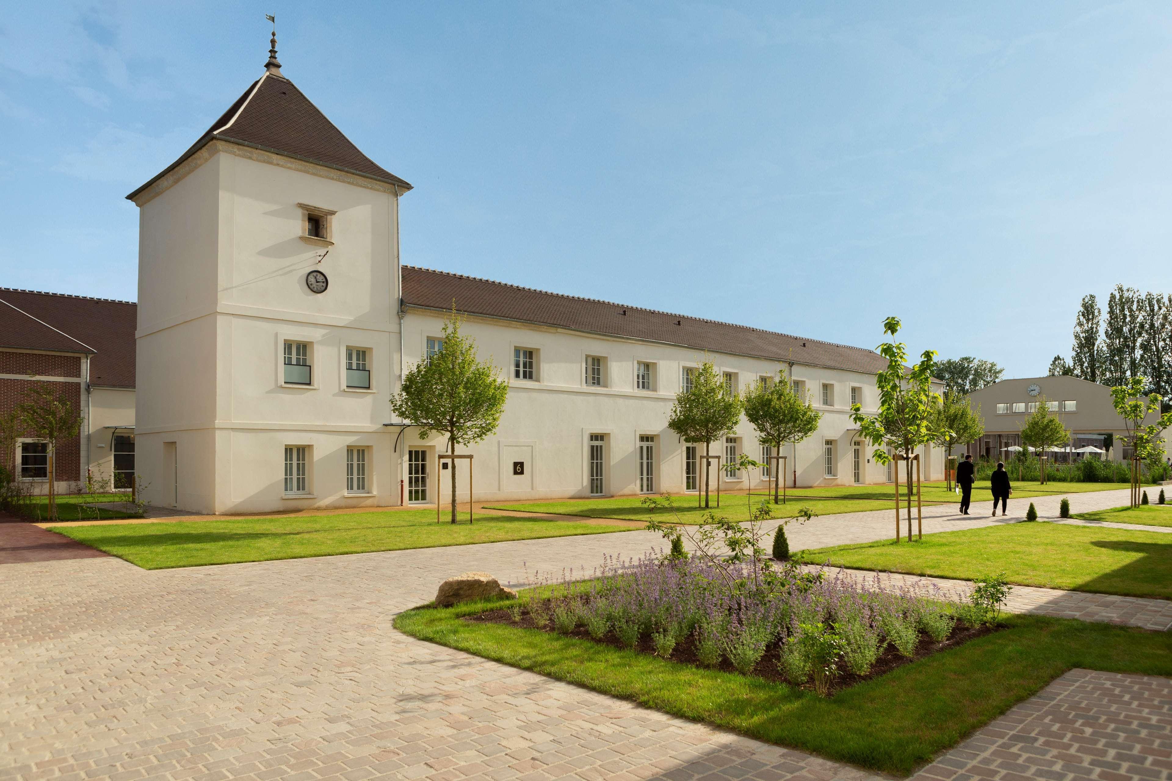 Hyatt Regency Chantilly Hotel Vineuil-Saint-Firmin Exterior photo